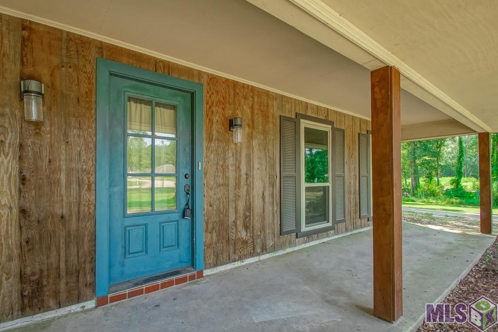 9621 Shadows End Avenue Baton Rouge, LA 70818 - Photo 4 of 42 Gallery Image 4