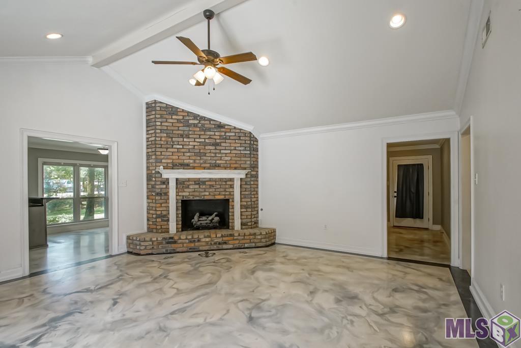 9621 Shadows End Avenue Baton Rouge, LA 70818 - Photo 10 of 42 Gallery Image 10