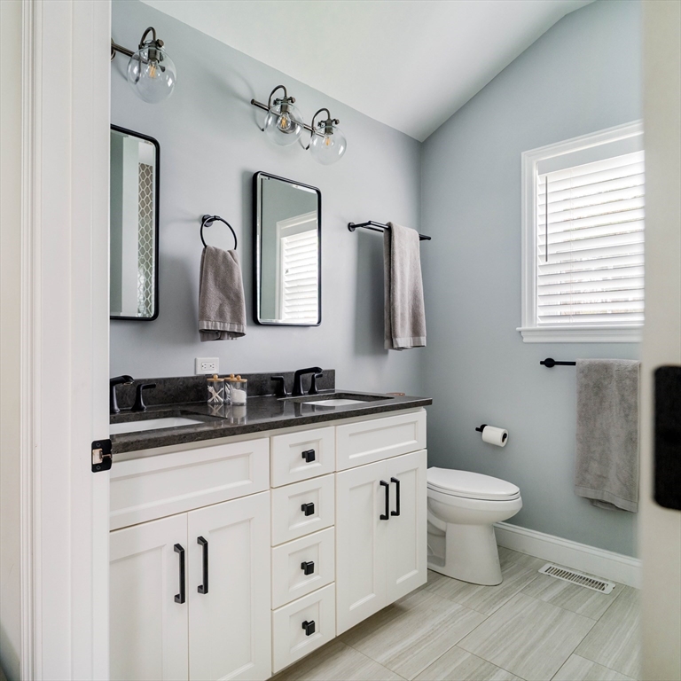 3 Sumpter Road Burlington, MA 01803 - Photo 27 of 40