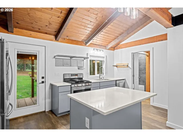 $1,575,000 | 38960 Southeast Rude Road, Sandy, OR 97055