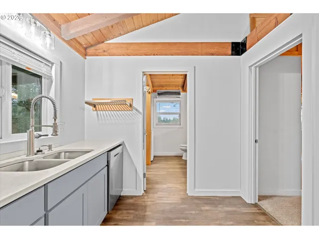 $1,575,000 | 38960 Southeast Rude Road, Sandy, OR 97055