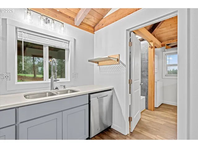 $1,575,000 | 38960 Southeast Rude Road, Sandy, OR 97055