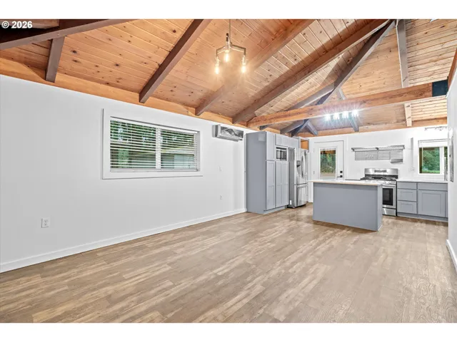 $1,575,000 | 38960 Southeast Rude Road, Sandy, OR 97055