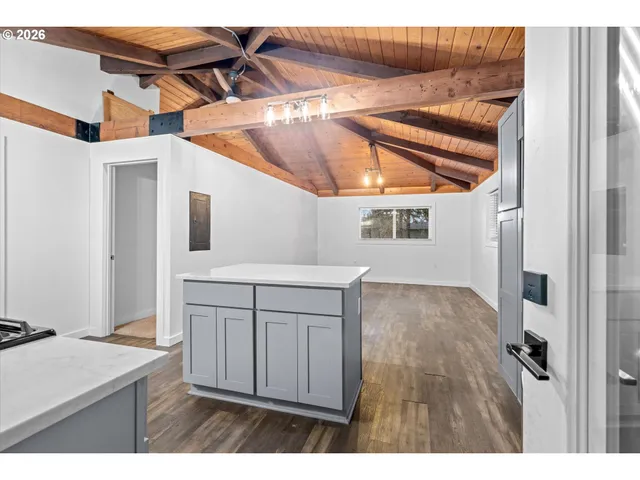 $1,575,000 | 38960 Southeast Rude Road, Sandy, OR 97055