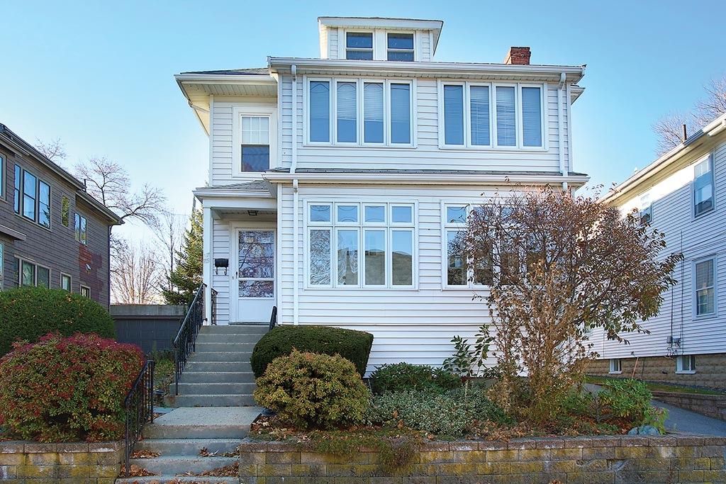75-77 Commonwealth Road Watertown, MA 02472 - Photo 2 of 10 Gallery Image 2