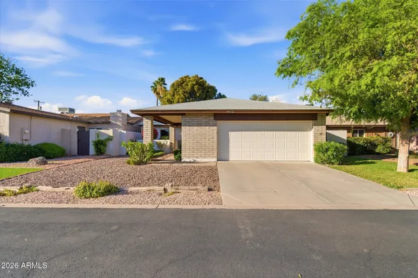 $375,000 | 4016 West Griswold Road, Phoenix, AZ 85051