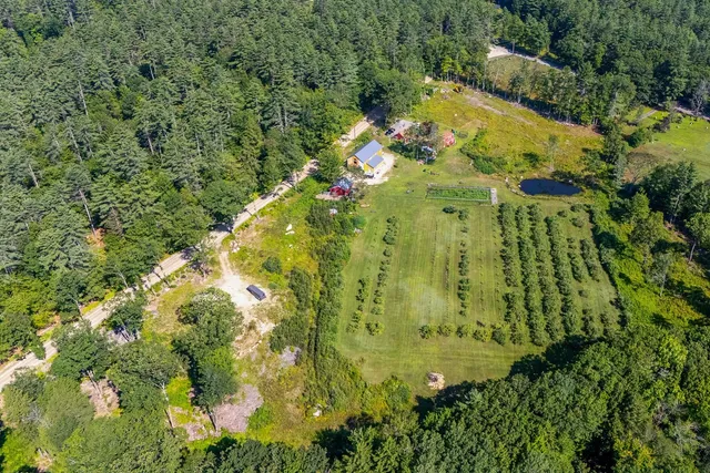 $1,190,000 | 55 Hollow Hill Road, Tamworth, NH 03886