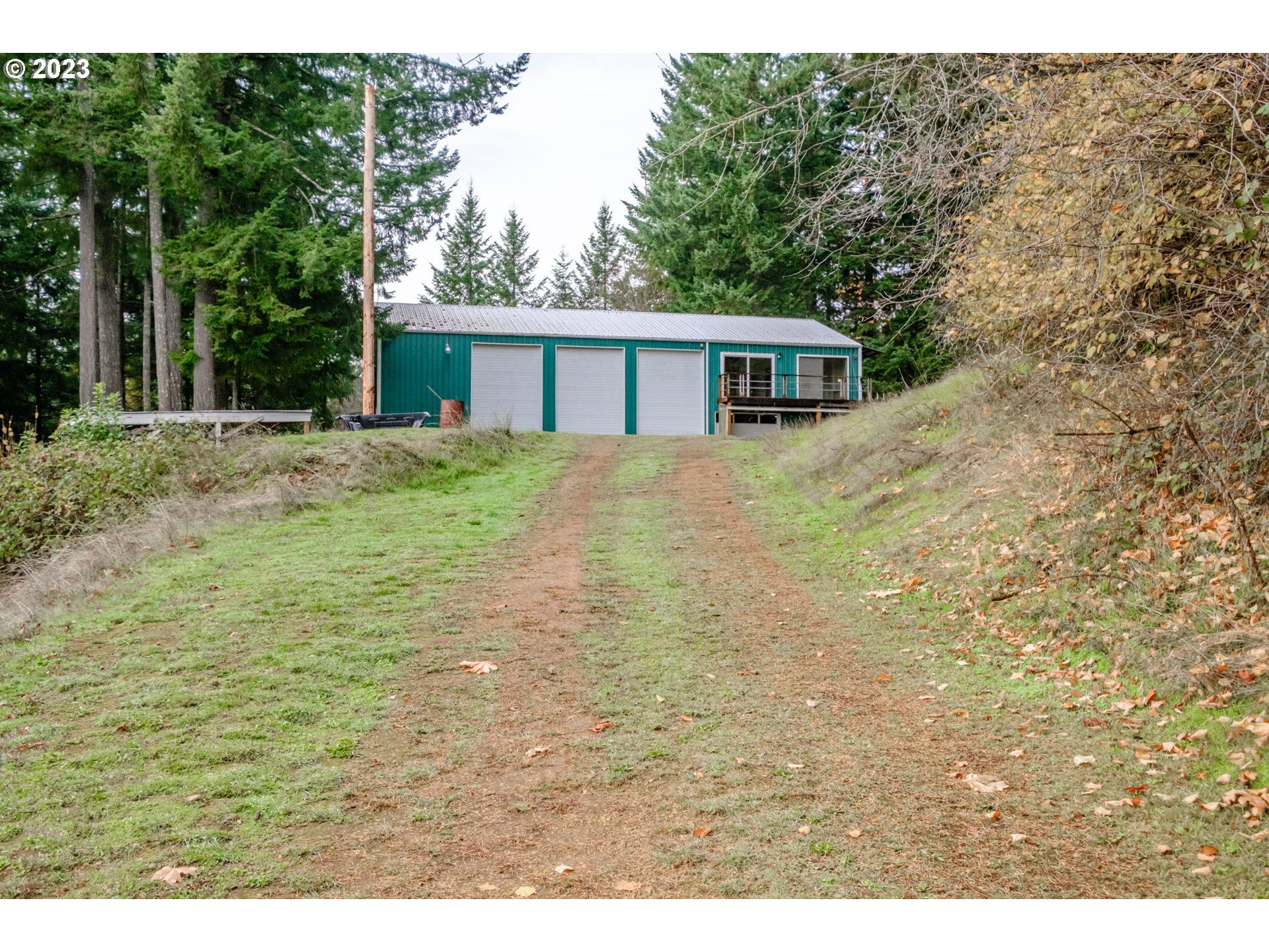4011 Lucas Road Falls City, OR 97344 - Photo 17 of 27 Gallery Image 17