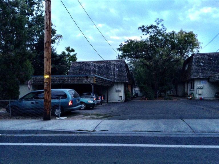 315 4th Street Phoenix, OR 97535 - Photo 1 of 4 Primary Photo