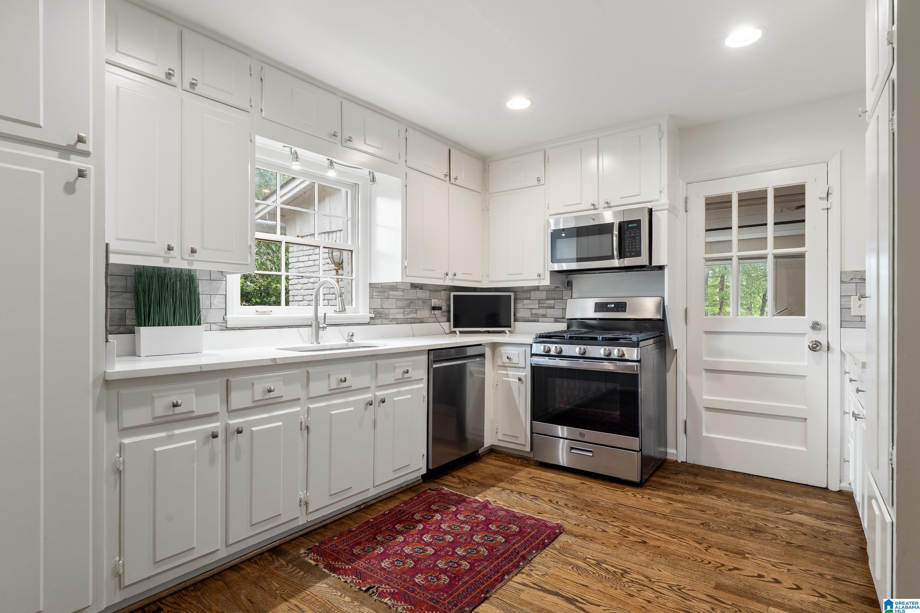 3316 Overton Road Birmingham, AL 35223 - Photo 12 of 43
