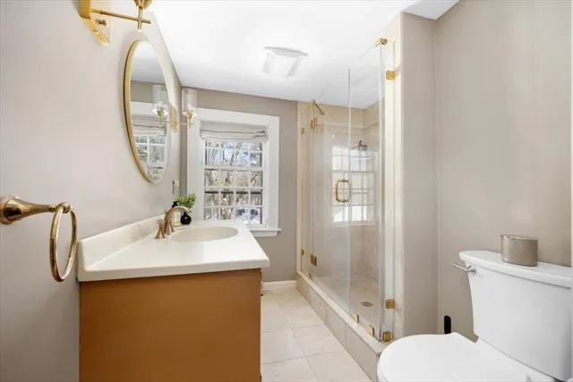 $1,299,000 | 2 Woodbine Lane, Hingham, MA 02043