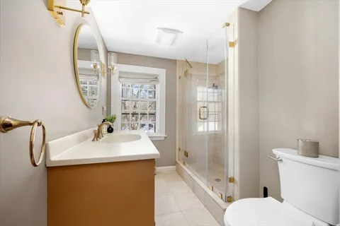 $1,299,000 | 2 Woodbine Lane, Hingham, MA 02043