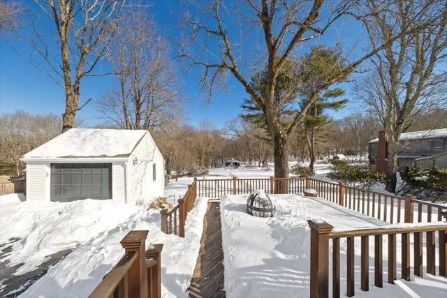 $1,299,000 | 2 Woodbine Lane, Hingham, MA 02043