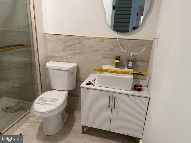 105 Edward Taylor Road, Unit 273 39 Ocean City, MD 21842 - Photo 9 of 23 a bathroom with a sink and a toilet