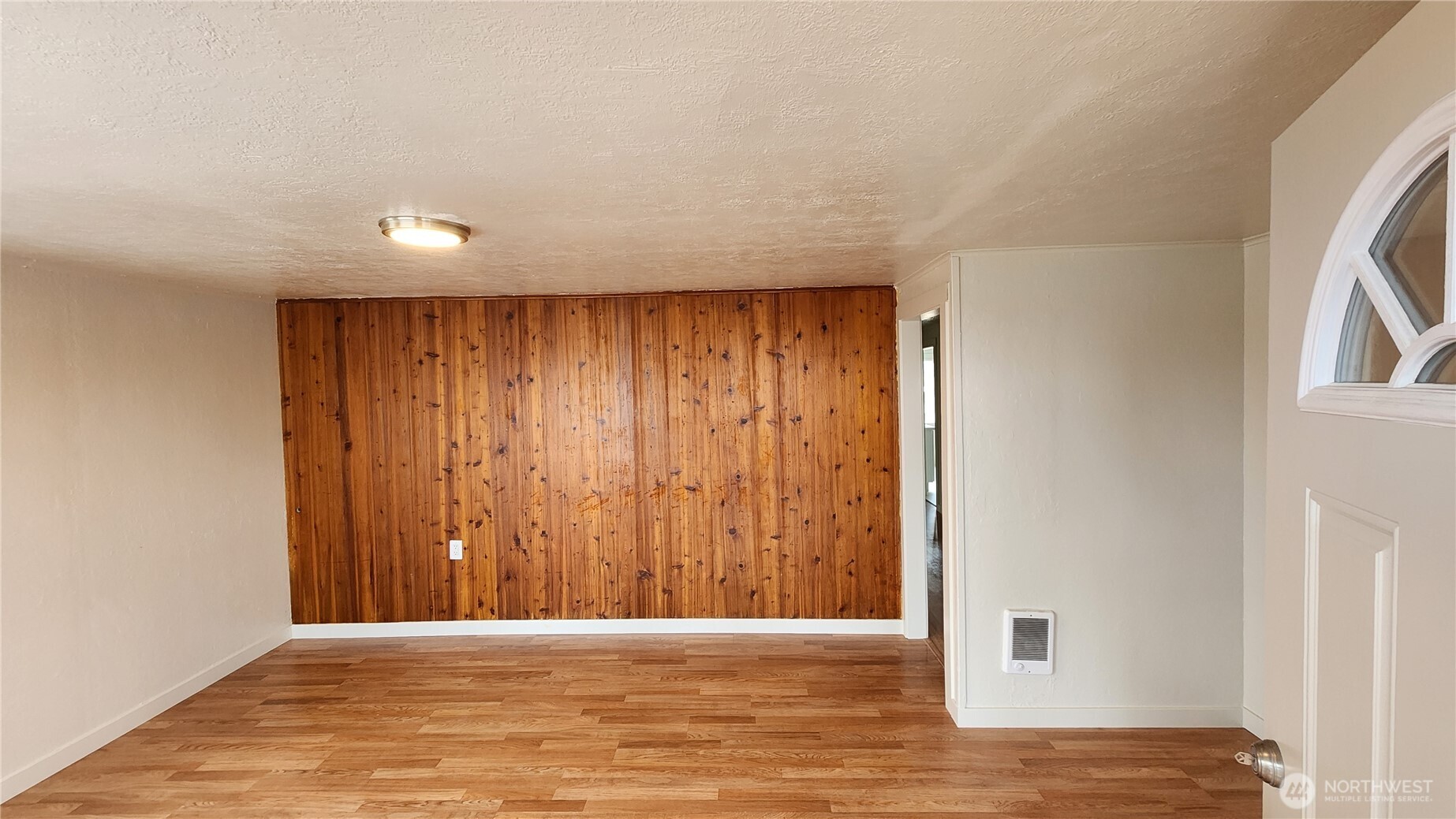 2340 East Pioneer Road Port Angeles, WA 98362 - Photo 14 of 38 Gallery Image 14