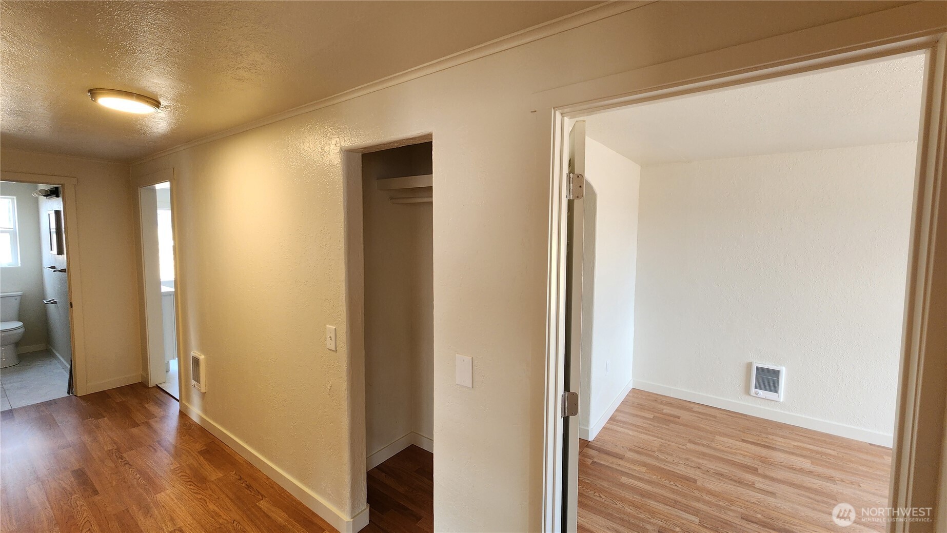 2340 East Pioneer Road Port Angeles, WA 98362 - Photo 18 of 38 Gallery Image 18