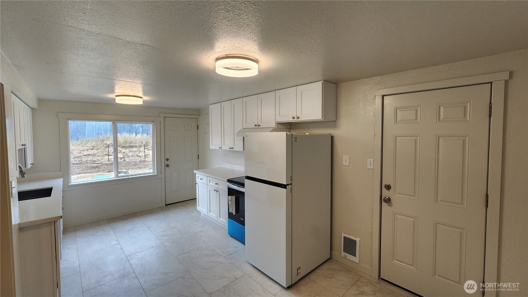 2340 East Pioneer Road Port Angeles, WA 98362 - Photo 28 of 38 Gallery Image 28
