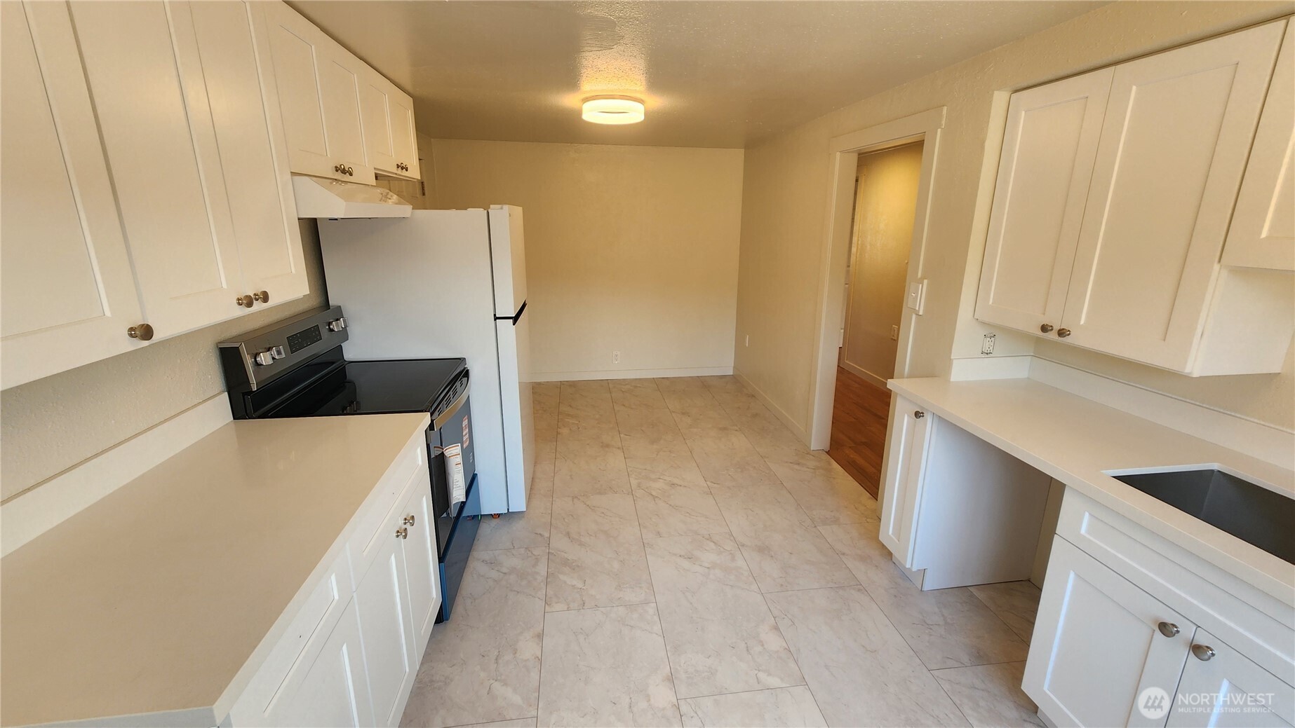 2340 East Pioneer Road Port Angeles, WA 98362 - Photo 31 of 38 Gallery Image 31