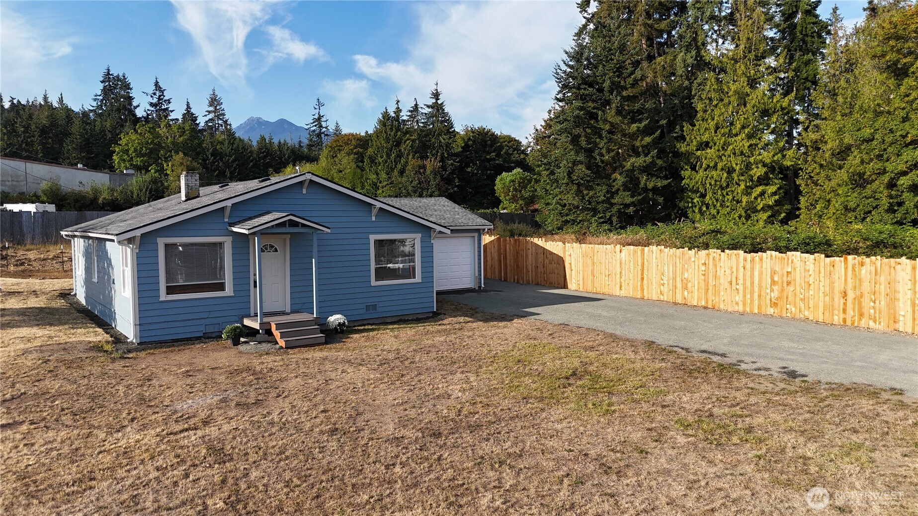 2340 East Pioneer Road Port Angeles, WA 98362 - Photo 8 of 38 Gallery Image 8