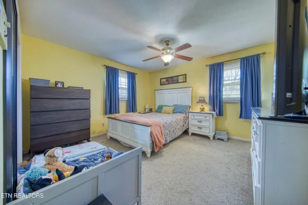 $385,000 | 7629 Berkshire Boulevard, Powell, TN 37849