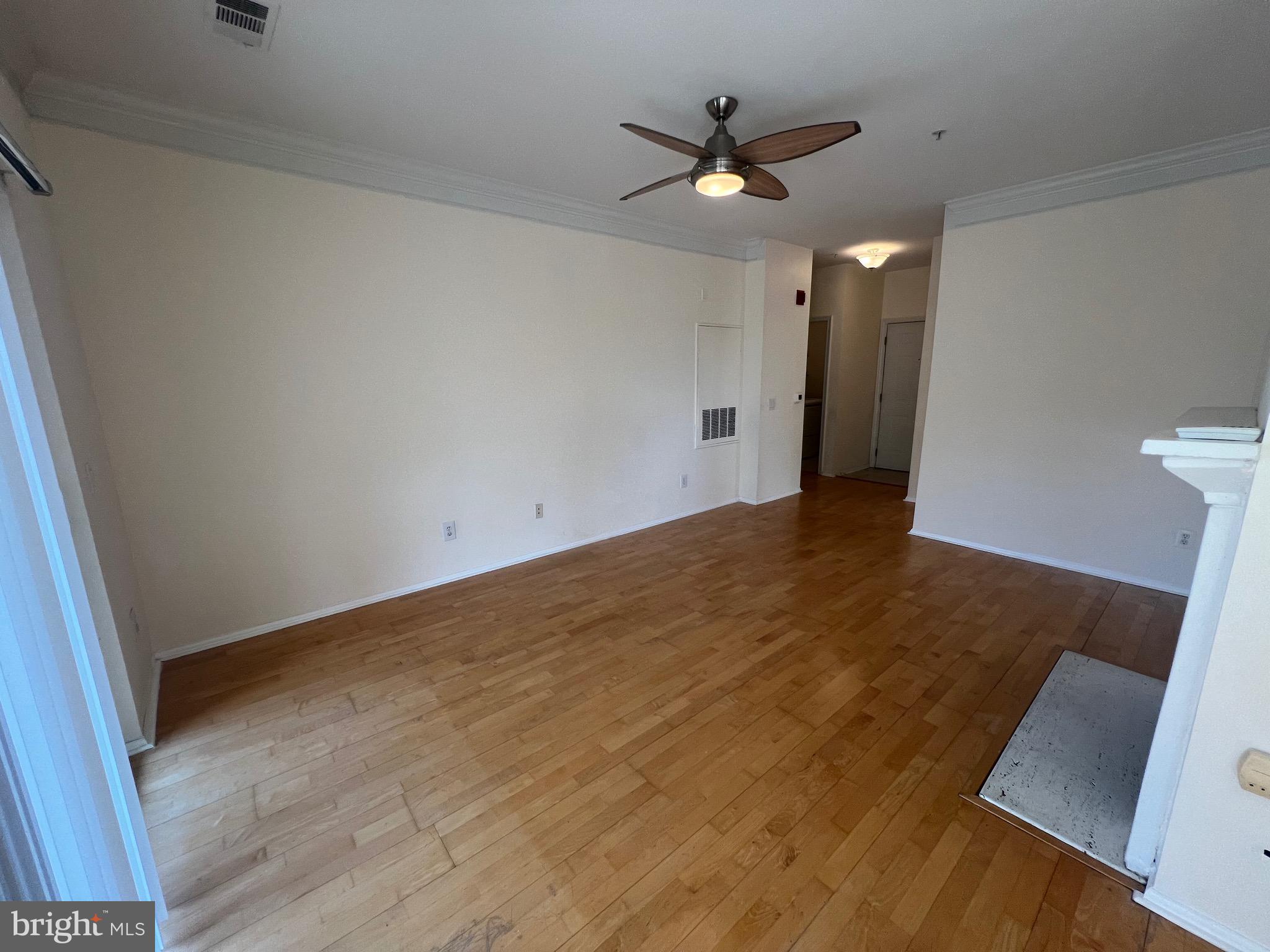 1550 Spring Gate Dr., Unit 8302 McLean, VA 22102 - Photo 13 of 40