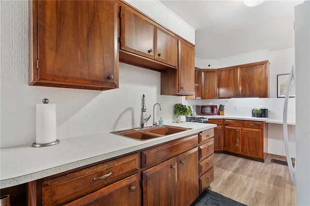 $162,000 | 1281 Southwest Buchanan Street, Topeka, KS 66604