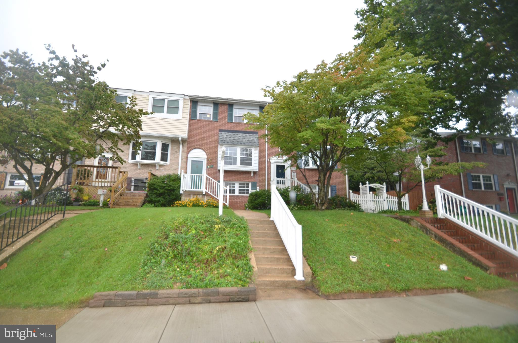 917 Elm Road Baltimore, MD 21227 - Photo 1 of 38