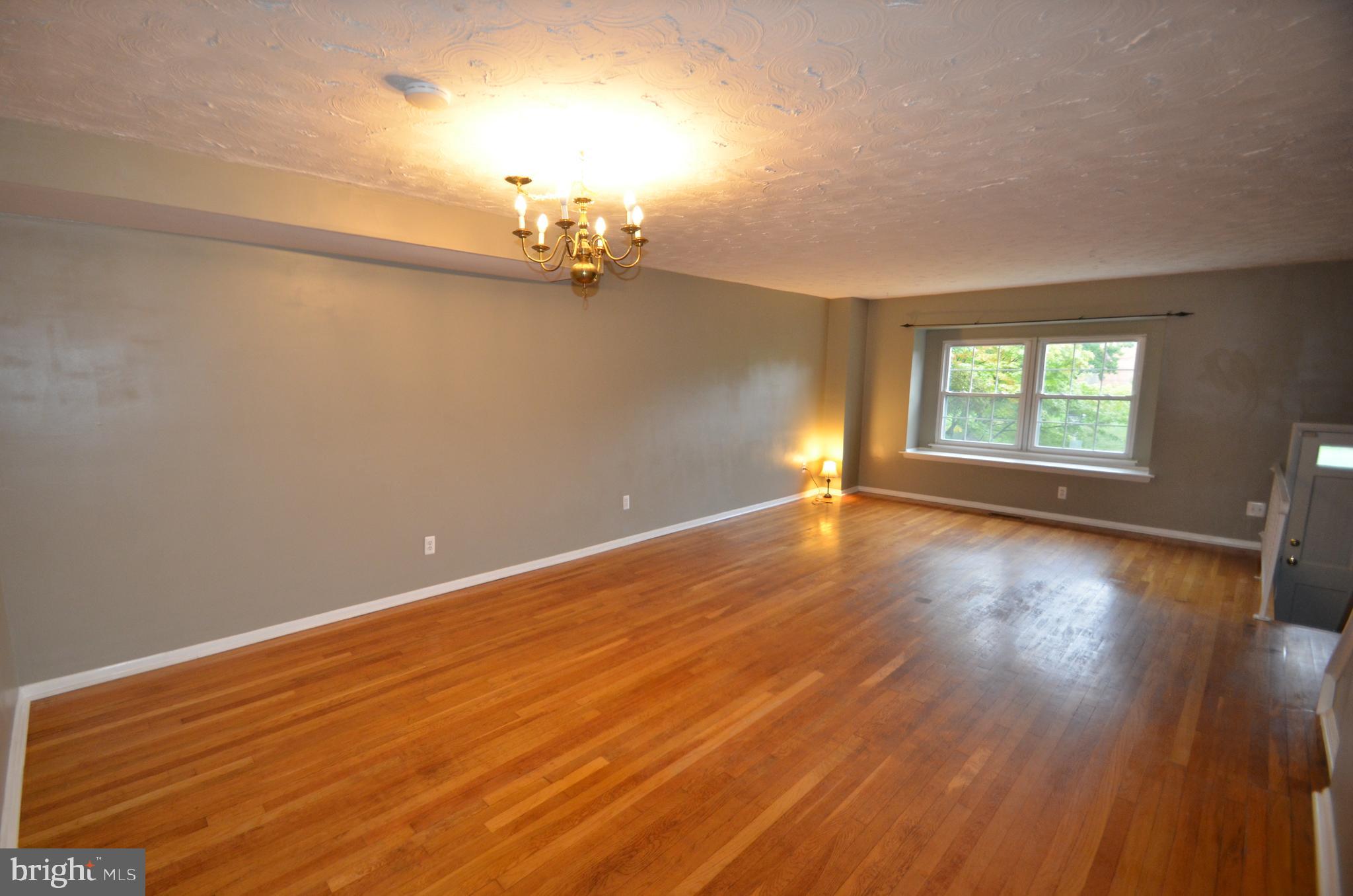 917 Elm Road Baltimore, MD 21227 - Photo 16 of 38
