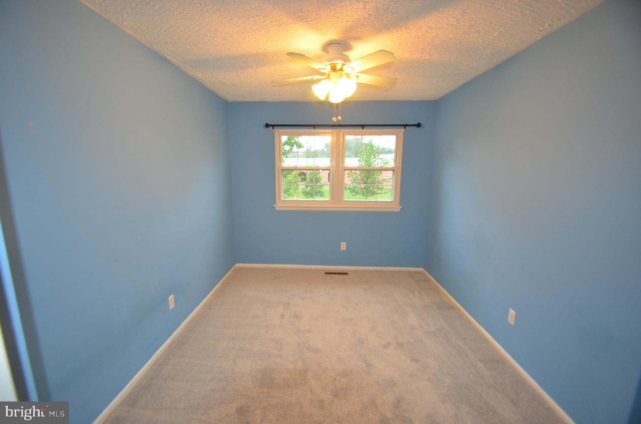 917 Elm Road Baltimore, MD 21227 - Photo 25 of 38