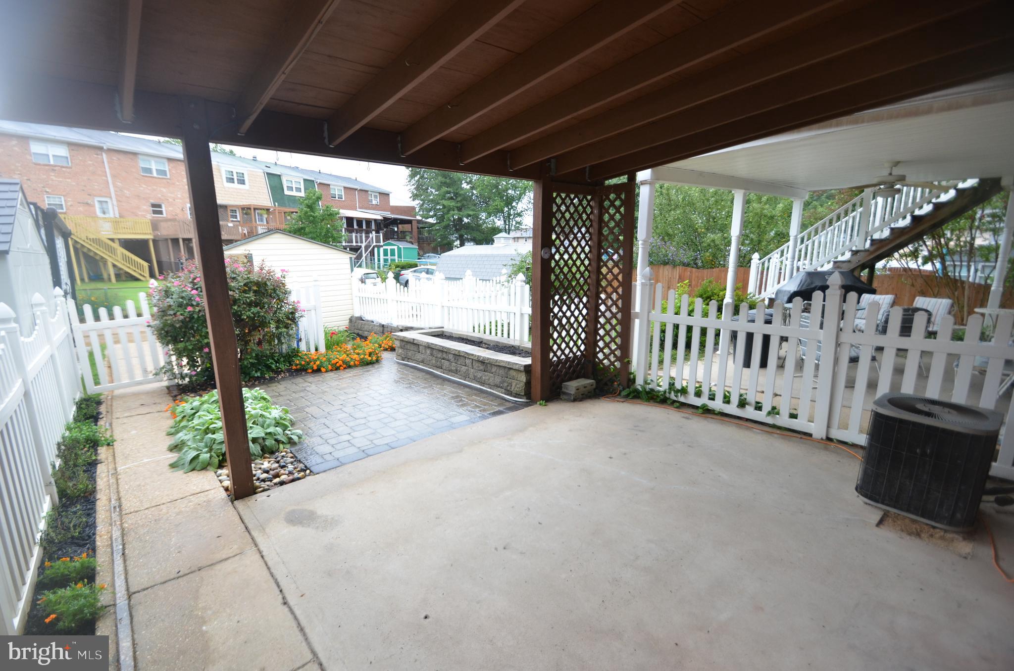 917 Elm Road Baltimore, MD 21227 - Photo 3 of 38