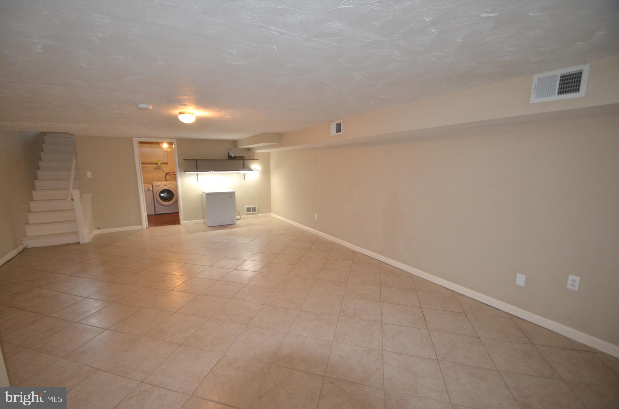 917 Elm Road Baltimore, MD 21227 - Photo 36 of 38