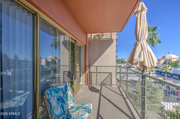 $119,000 | 4750 North Central Avenue, Unit H4, Phoenix, AZ 85012