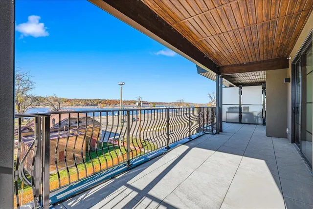 $1,750,000 | 22 1st Street, Unit 301, Hudson, WI 54016