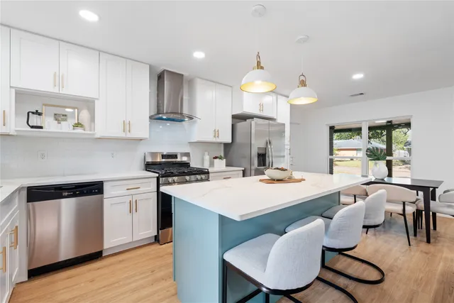 $369,000 | 4427 Sanford Road, Houston, TX 77035