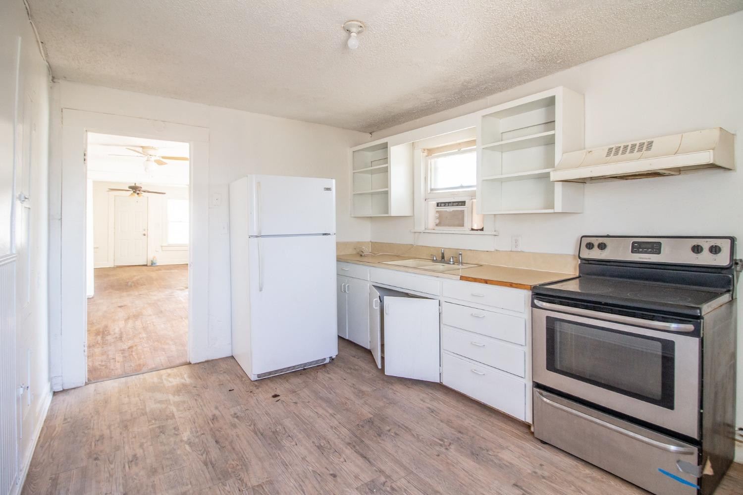 2212 Avenue U Lubbock, TX 79411 - Photo 7 of 13 Photo 7