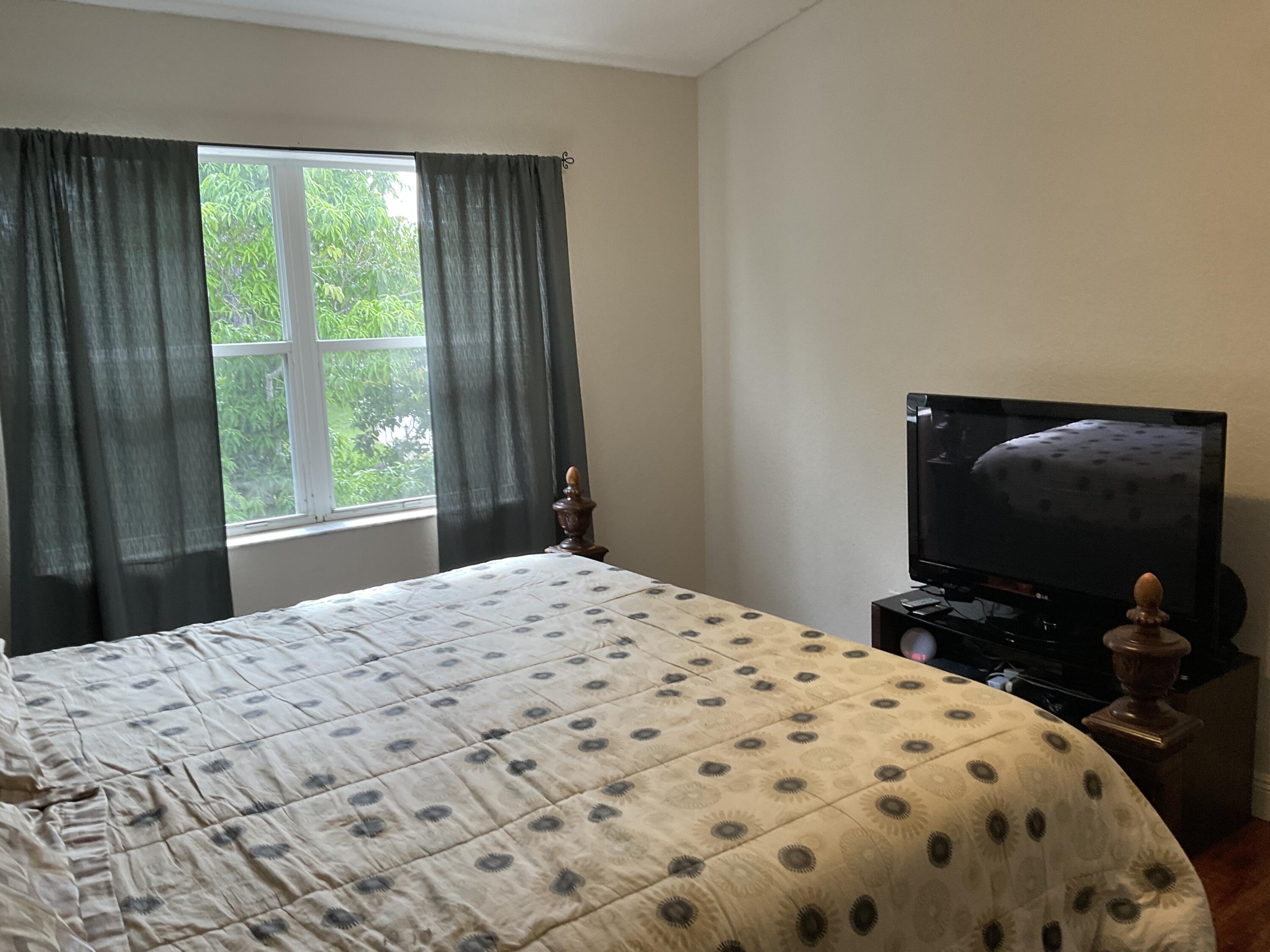 6566 Spring Meadow Drive Greenacres, FL 33413 - Photo 37 of 47 IMG_5299