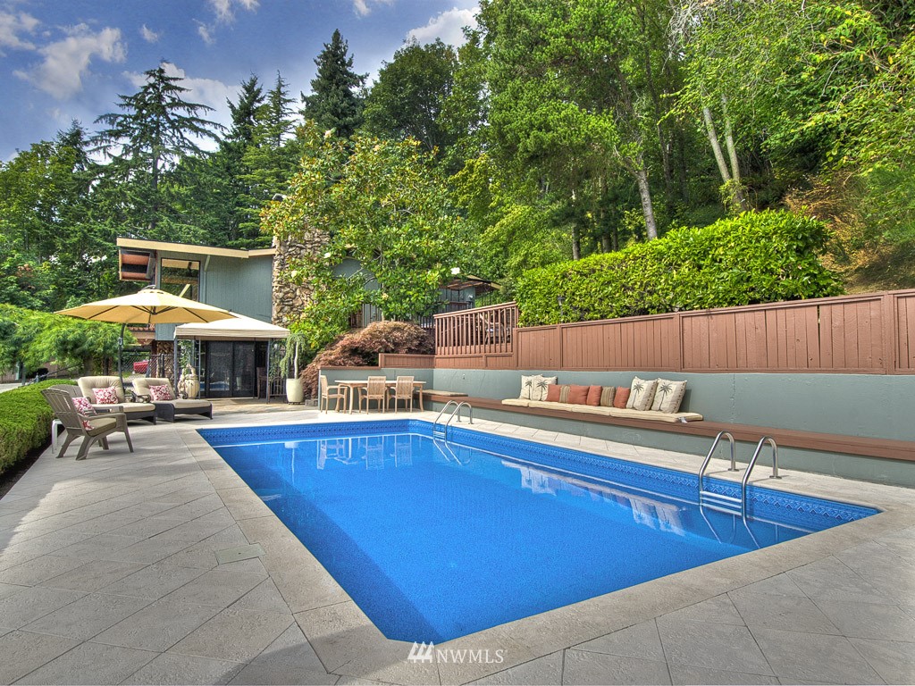 8488 Tillicum Road Southwest Seattle, WA 98136 - Photo 12 of 15