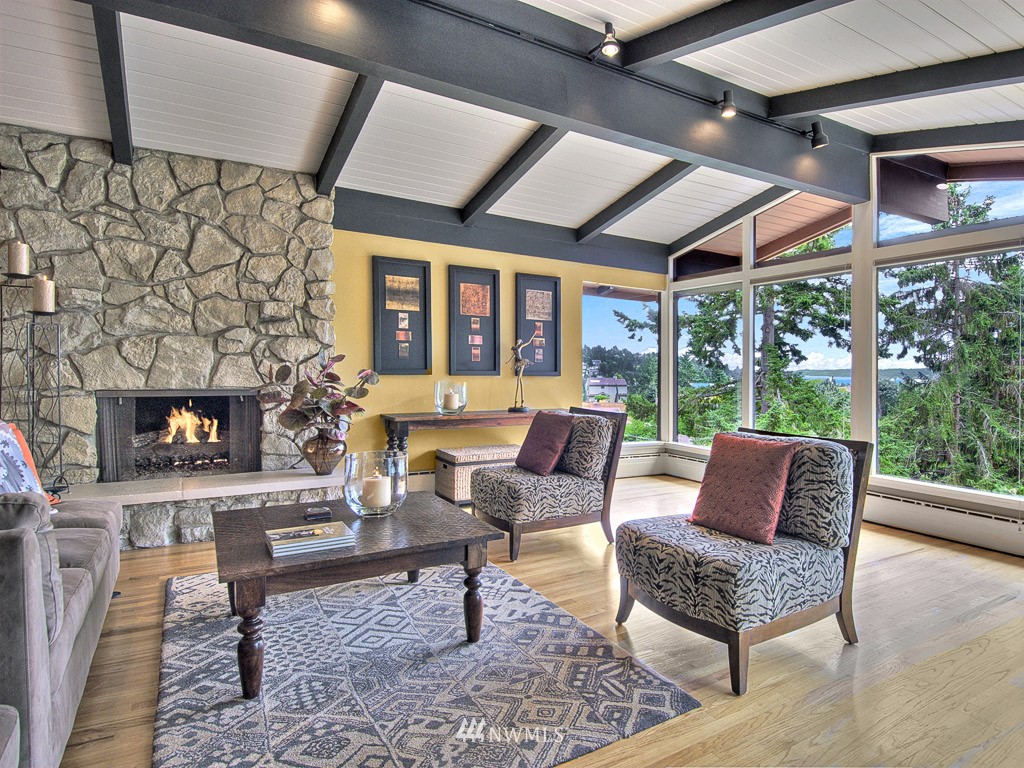 8488 Tillicum Road Southwest Seattle, WA 98136 - Photo 4 of 15