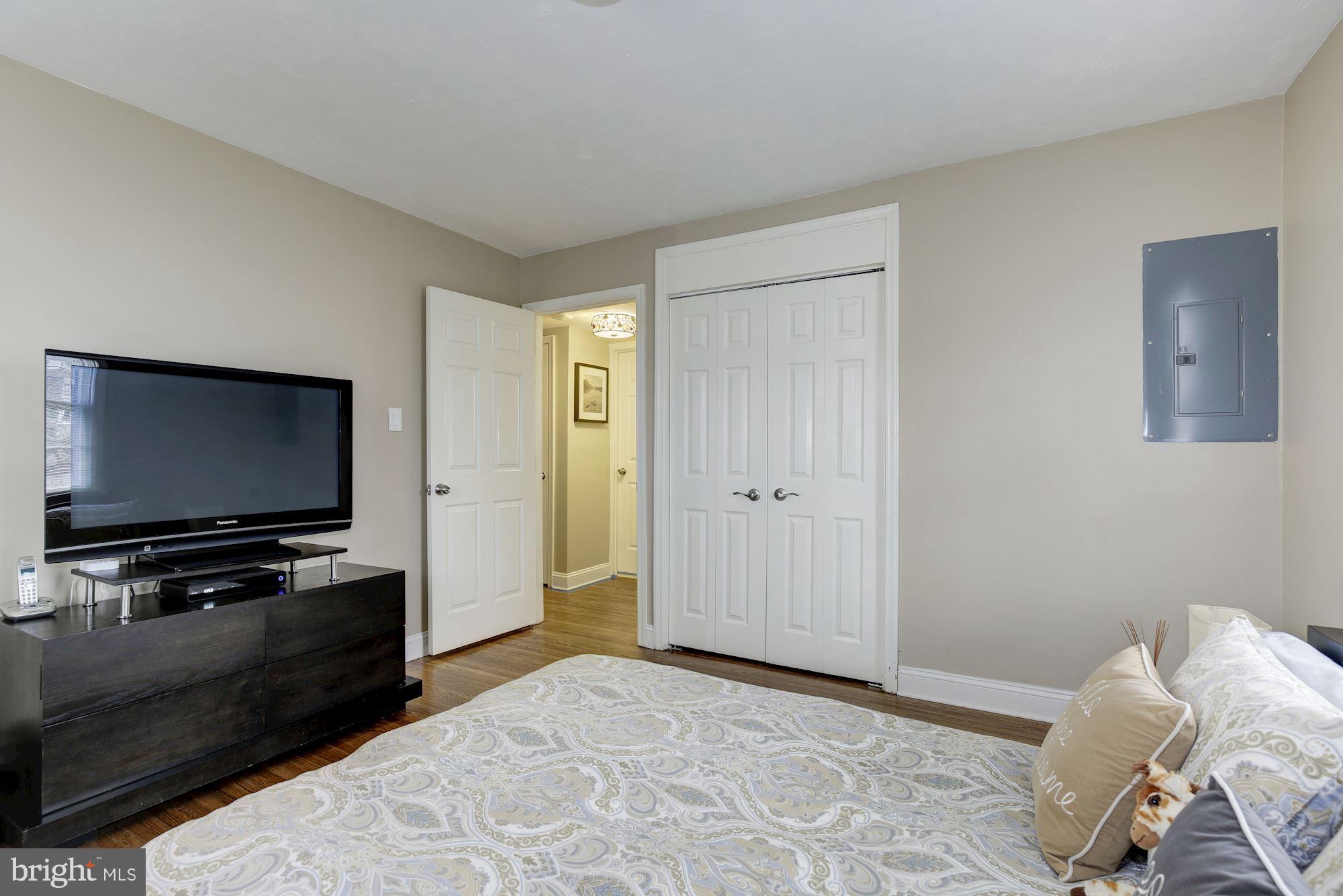 803 Roxboro Road Rockville, MD 20850 - Photo 14 of 30 Main Level
