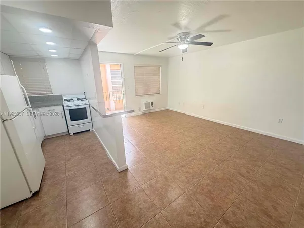 $1,550 | 437 Northwest 57th Avenue, Unit 19S, Miami, FL 33126