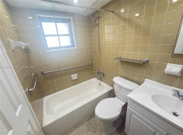 $1,550 | 437 Northwest 57th Avenue, Unit 19S, Miami, FL 33126