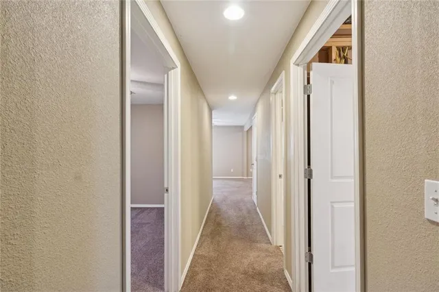 $259,900 | 1900 Eisenhower Court, Independence, KS 67301