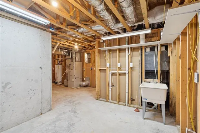 $259,900 | 1900 Eisenhower Court, Independence, KS 67301