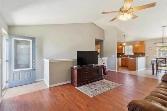 $259,900 | 1900 Eisenhower Court, Independence, KS 67301