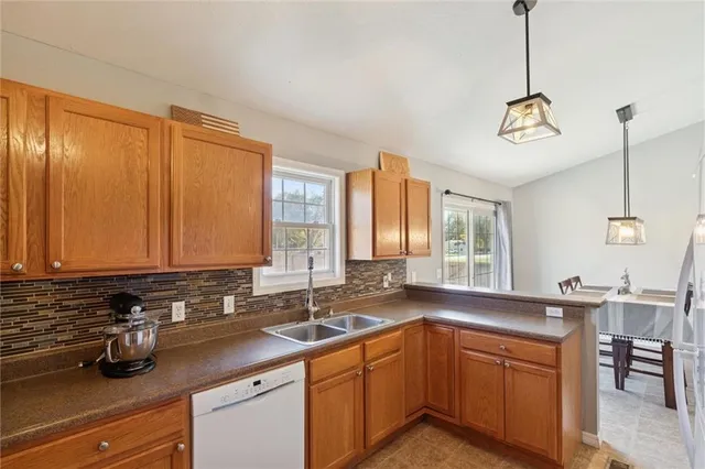 $259,900 | 1900 Eisenhower Court, Independence, KS 67301