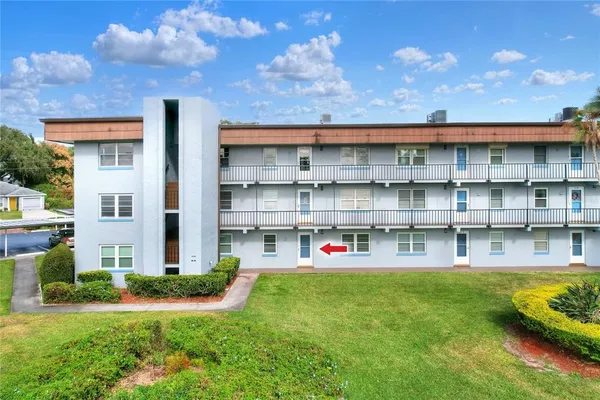 $112,000 | 333 North Lake Howard Drive, Unit 113D, Winter Haven, FL 33880