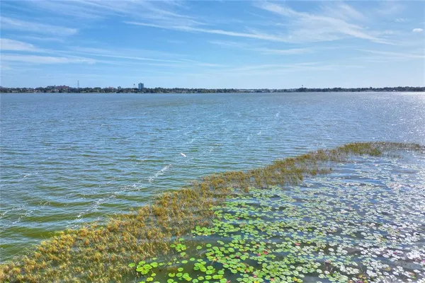 $112,000 | 333 North Lake Howard Drive, Unit 113D, Winter Haven, FL 33880