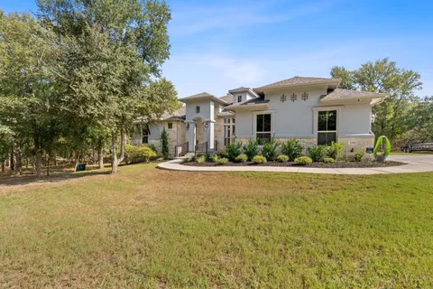 a view of outdoor space yard and street