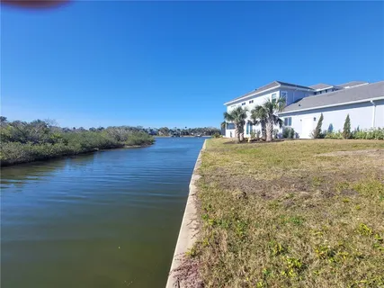 a view of building with outdoor space