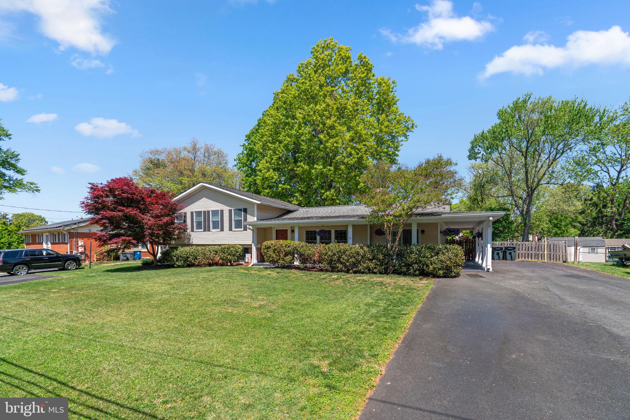 804 Olive Drive Silver Spring, MD 20905 - Photo 2 of 54
